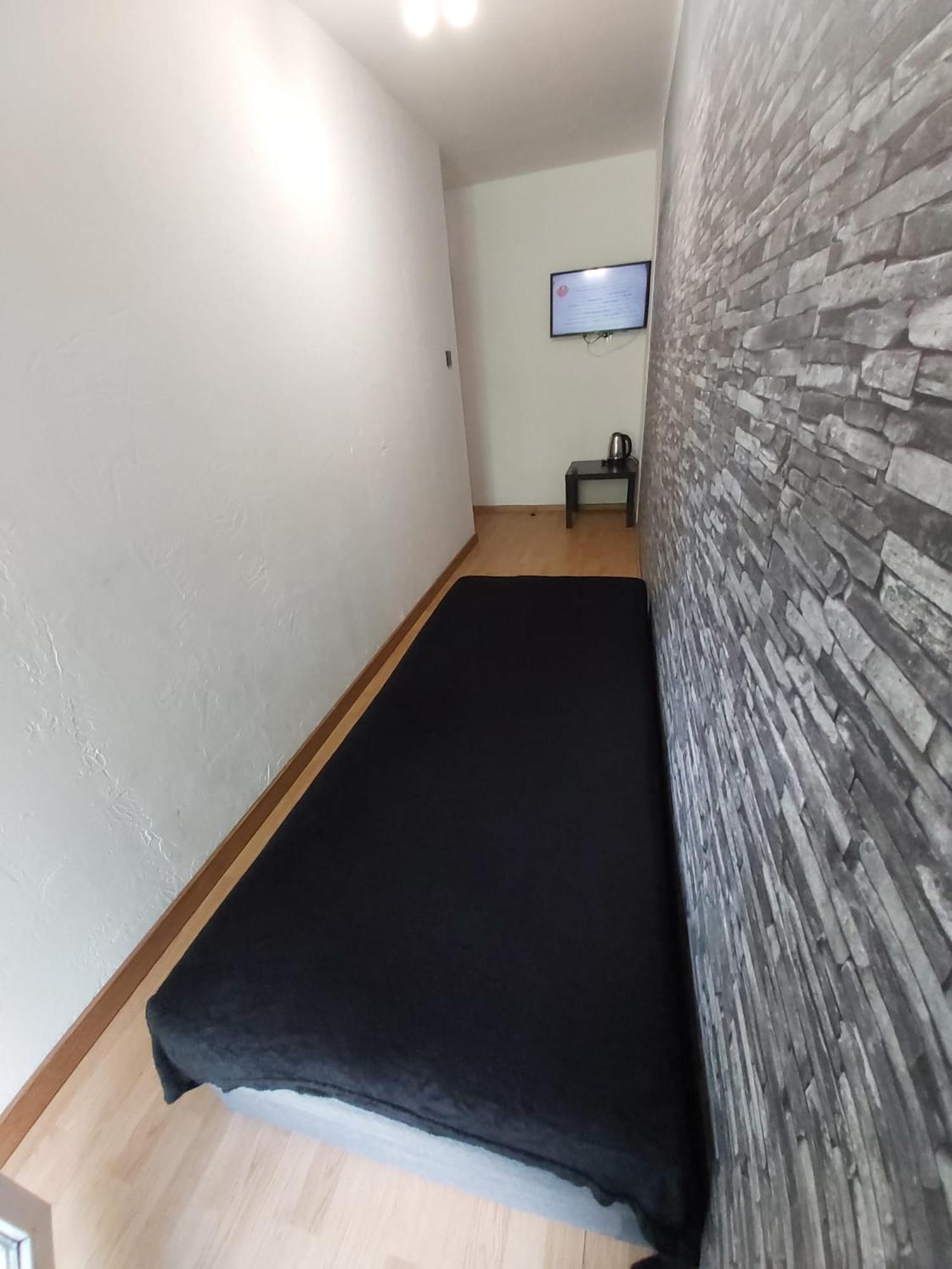 2050 Zwyciestwa 23 - Tanie Pokoje - Samodzielne Zameldowanie - Self Check In Poznań Extérieur photo